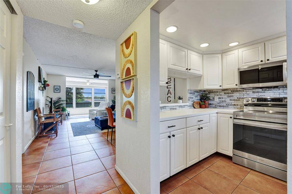 Margate, FL 33063,6570 Royal Palm Blvd #210J