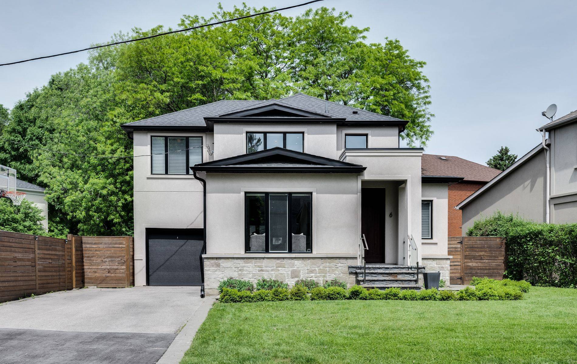 Toronto C07, ON M3H 1H2,6 Romney RD