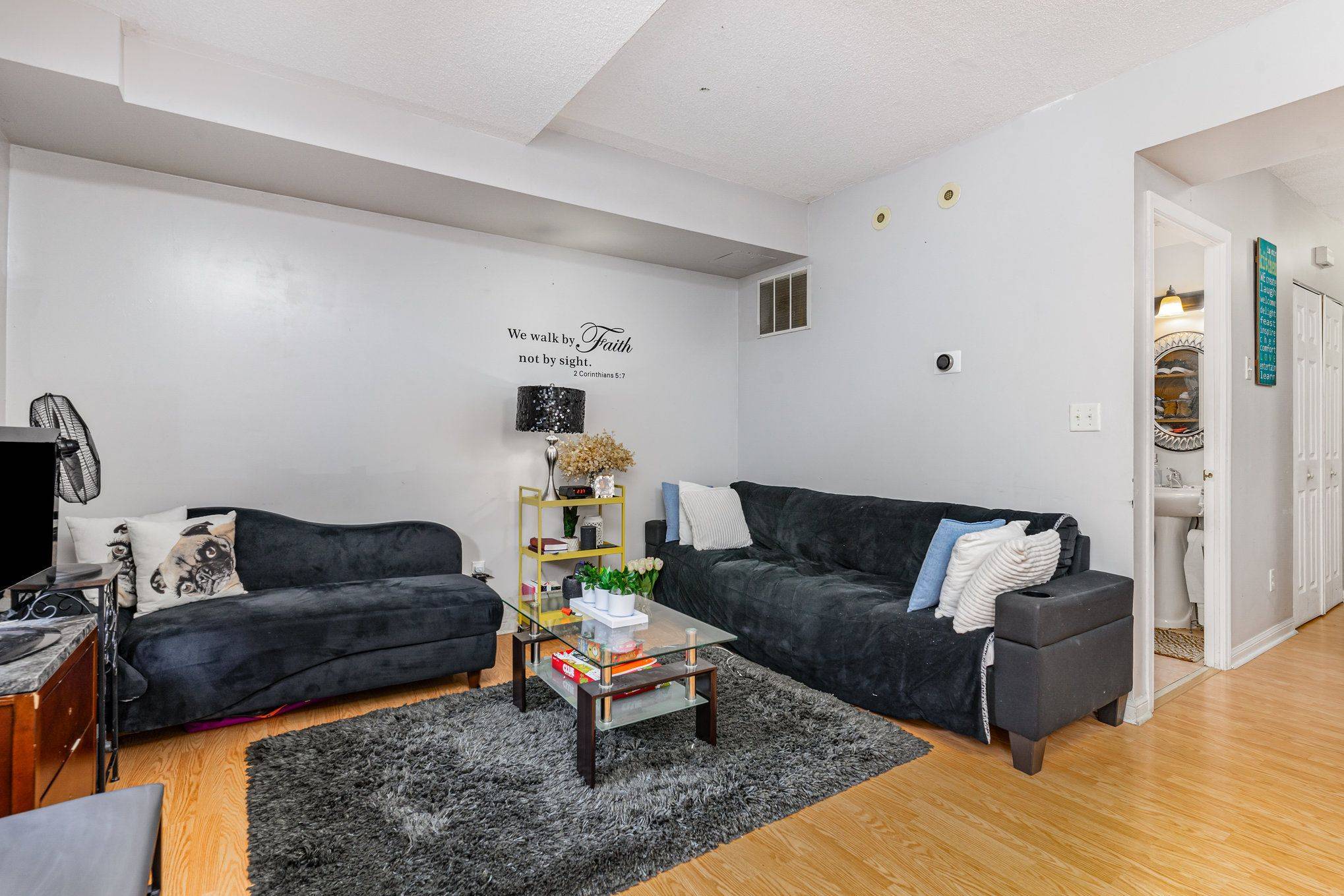 Toronto W05, ON M9M 0A5,3045 Finch AVE W #1032