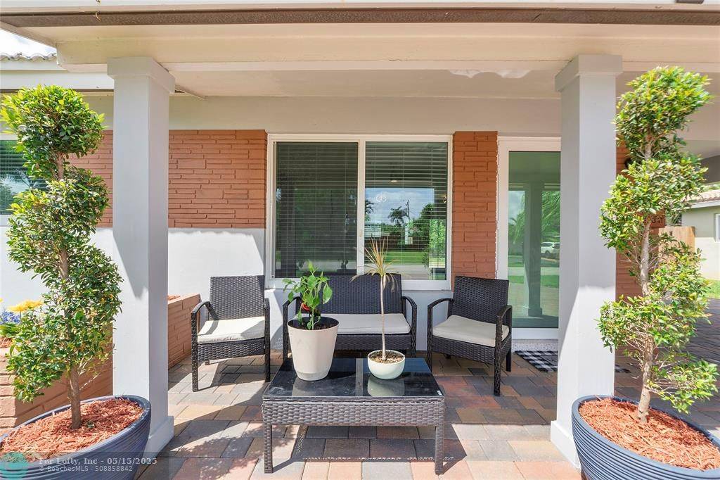 Oakland Park, FL 33334,4841 NE 7th Ave