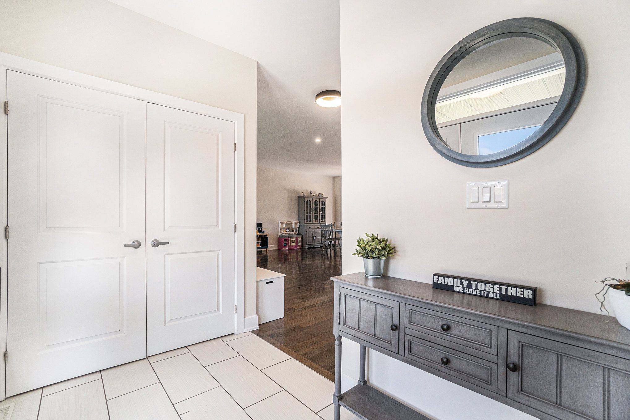Drummond/north Elmsley, ON K7H 3C3,922 Leslie Crain DR