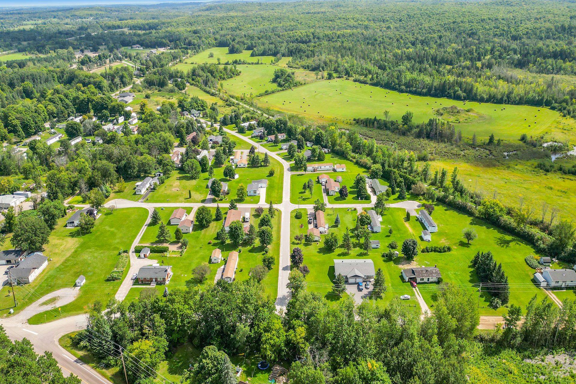 Horton, ON K7V 0A5,65 PLEASANT VIEW DR