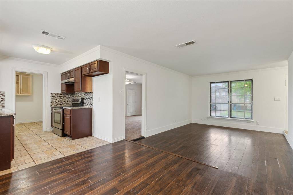 Hutchins, TX 75141,1205 Oak Creek Drive