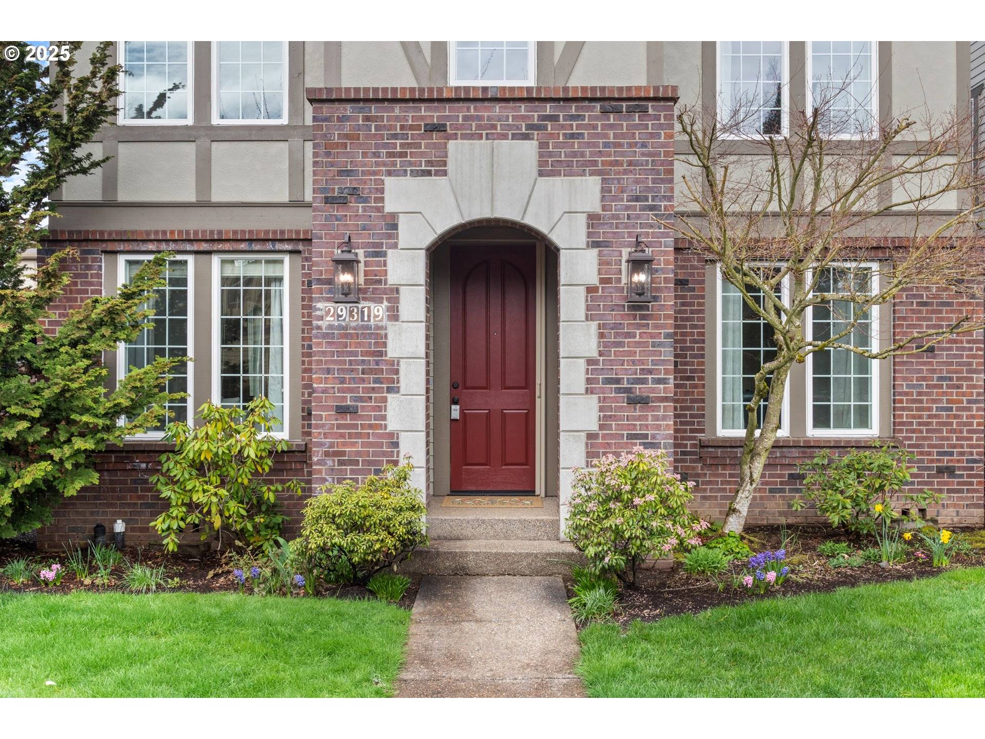 Wilsonville, OR 97070,29319 SW CHARLOTTE LN