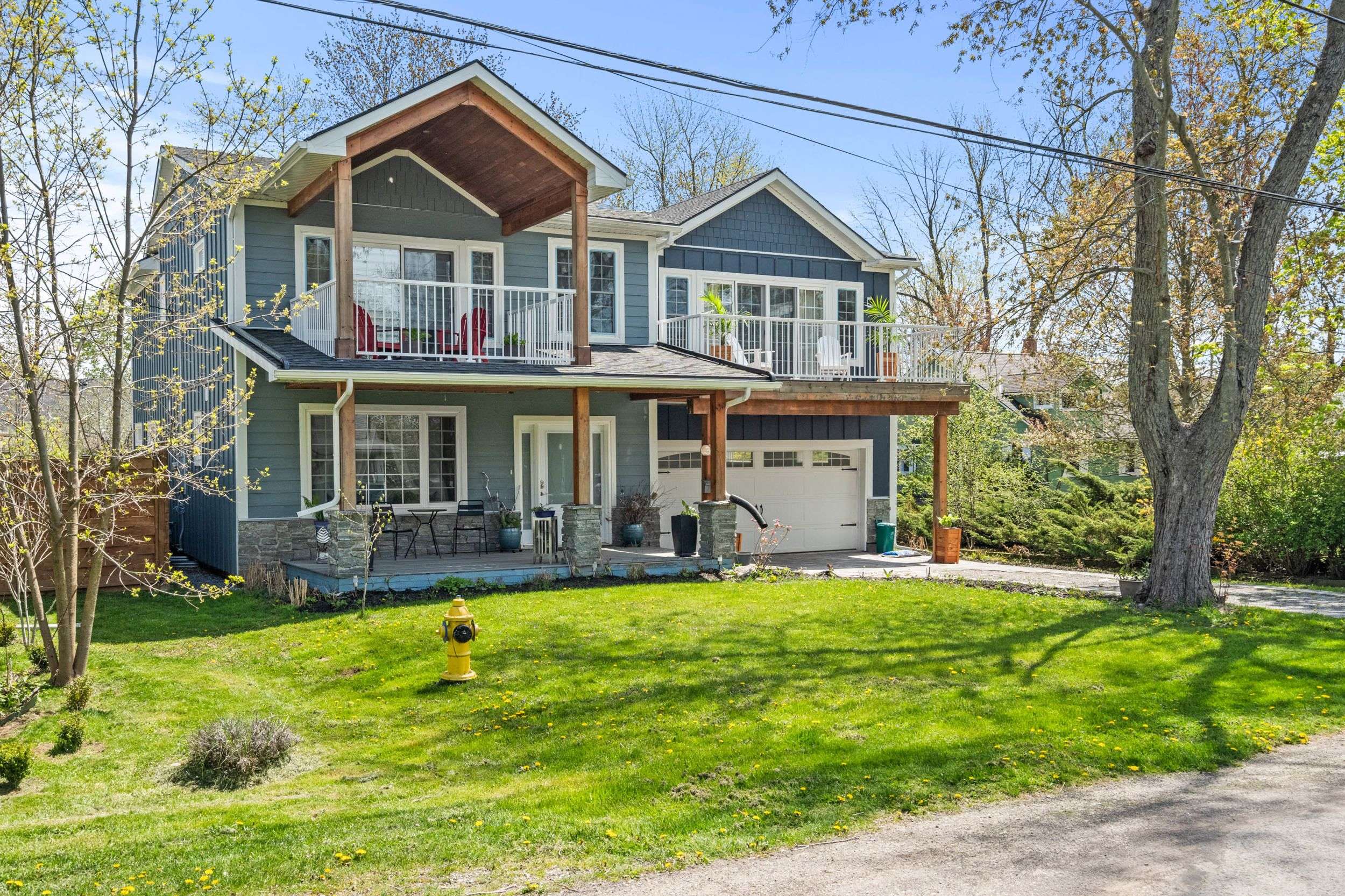 Fort Erie, ON L2A 4L7,318 Beachview AVE