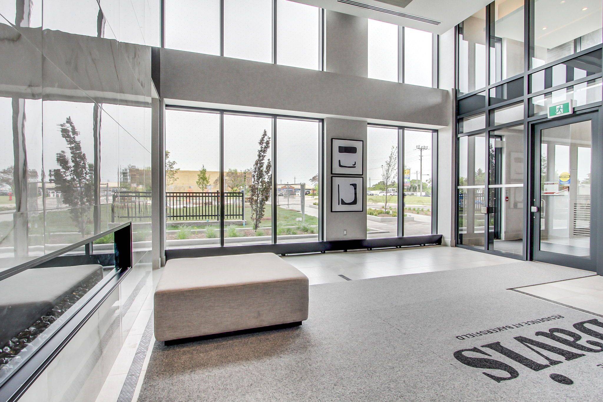 Newmarket, ON L3Y 0G7,185 Deerfield RD #419