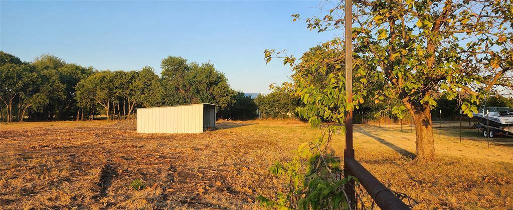 Gunter, TX 75058,592 Pike Road
