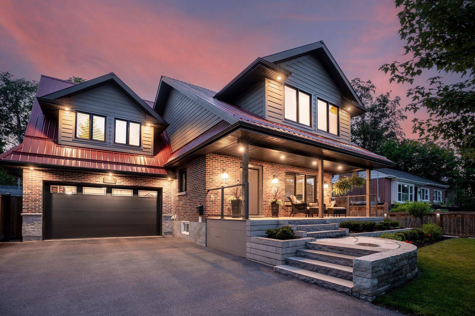 Barrie, ON L4M 4K5,92 Nelson ST