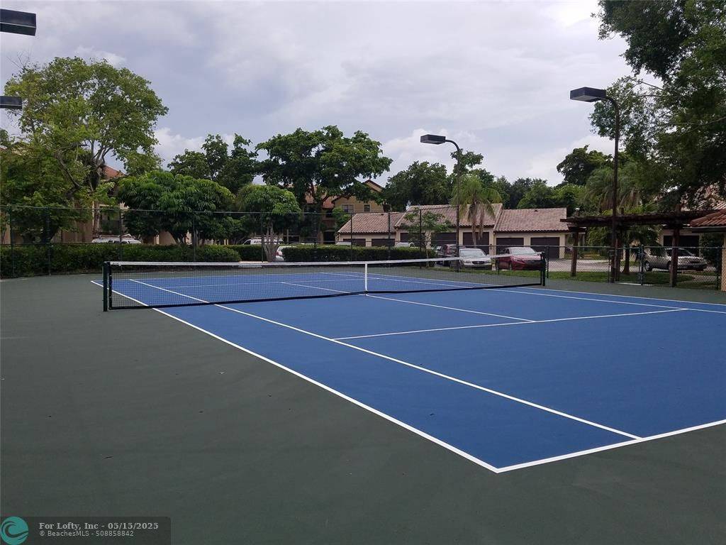 Pompano Beach, FL 33069,4201 W Mcnab Rd  #21