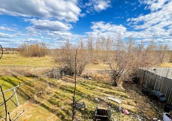 Slave Lake, AB T0G 2A3,1019 12 ST SE