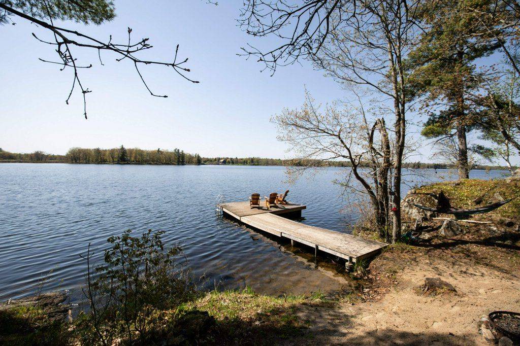 Frontenac, ON K0H 1T0,1055B Vilalta LN