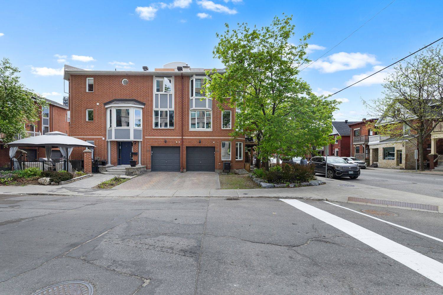 Ottawa Centre, ON K2P 2N4,255 Kent ST
