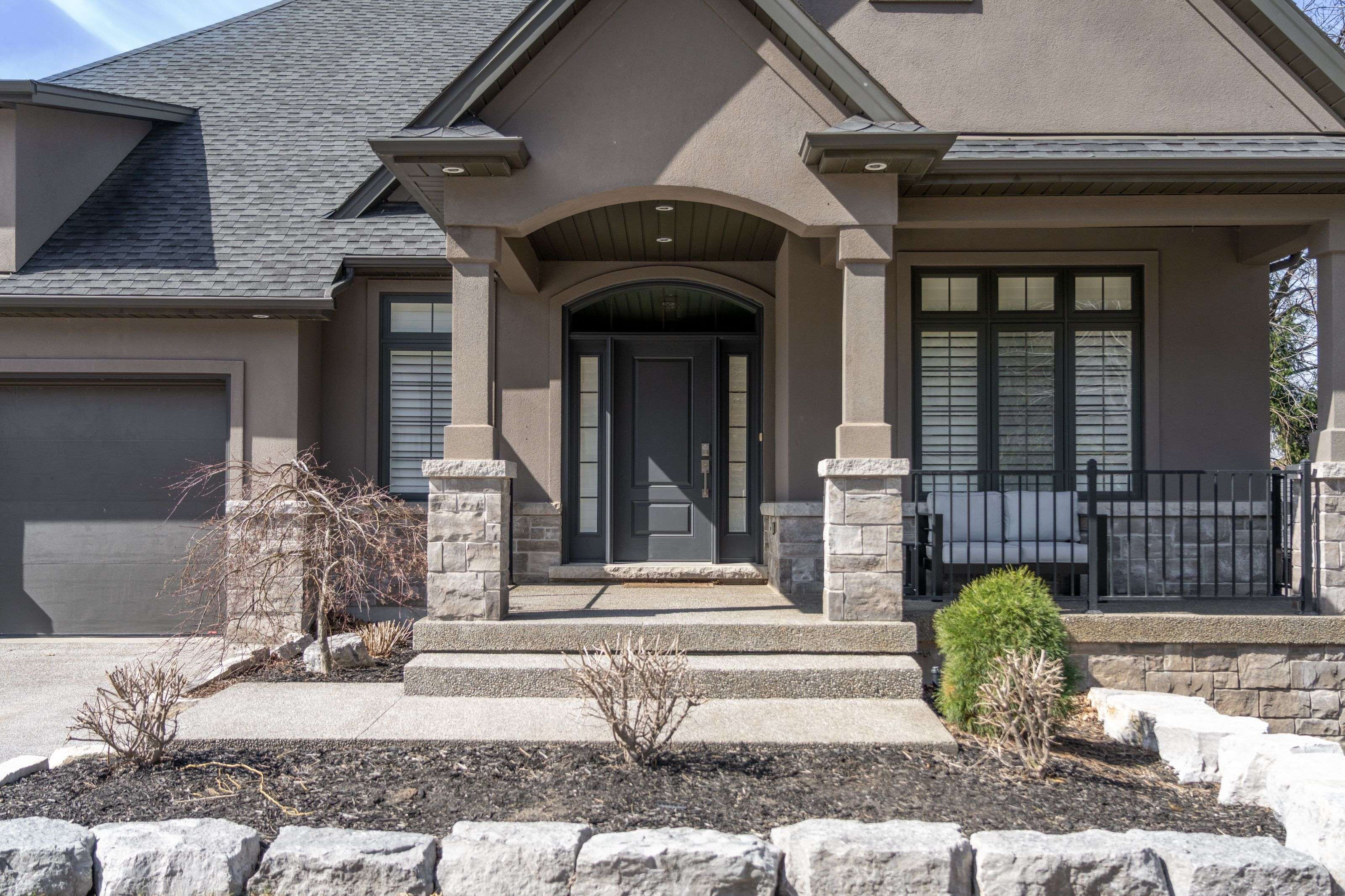 Niagara-on-the-lake, ON L0S 1J0,129 Paxton LN
