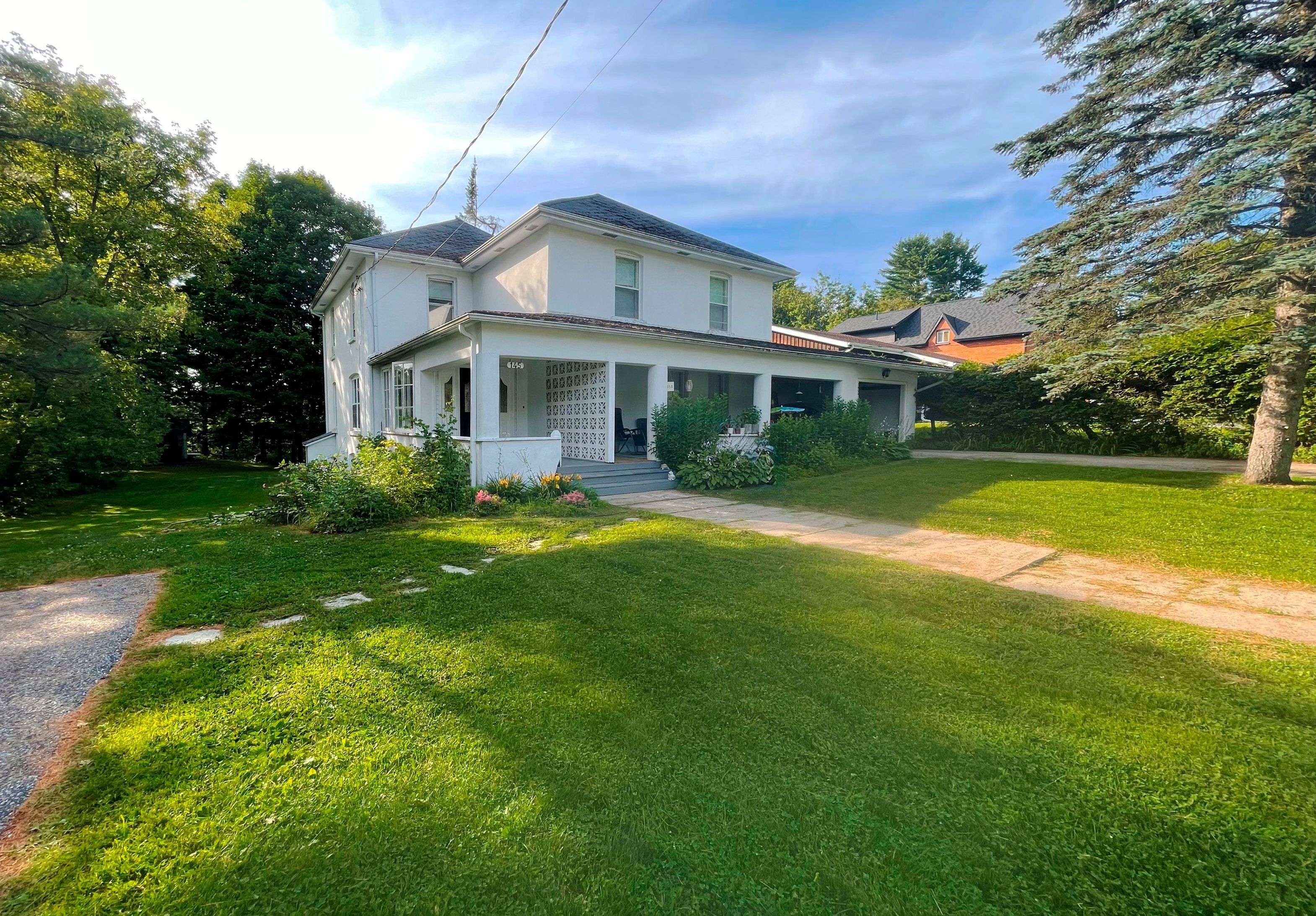 Bracebridge, ON P1L 1J7,145 Front ST