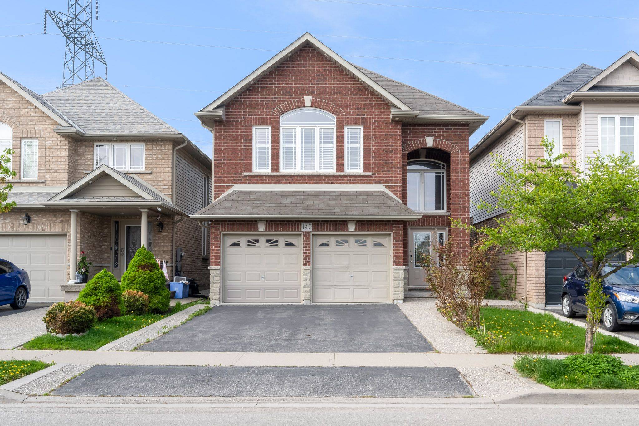 Hamilton, ON L0R 1P0,147 Pelech CRES N