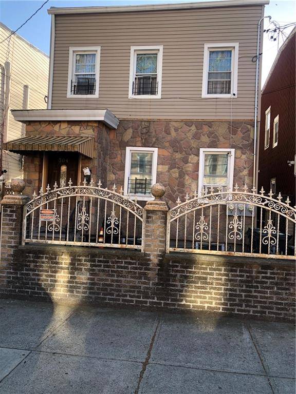 Brooklyn, NY 11208,304 Grant AVE