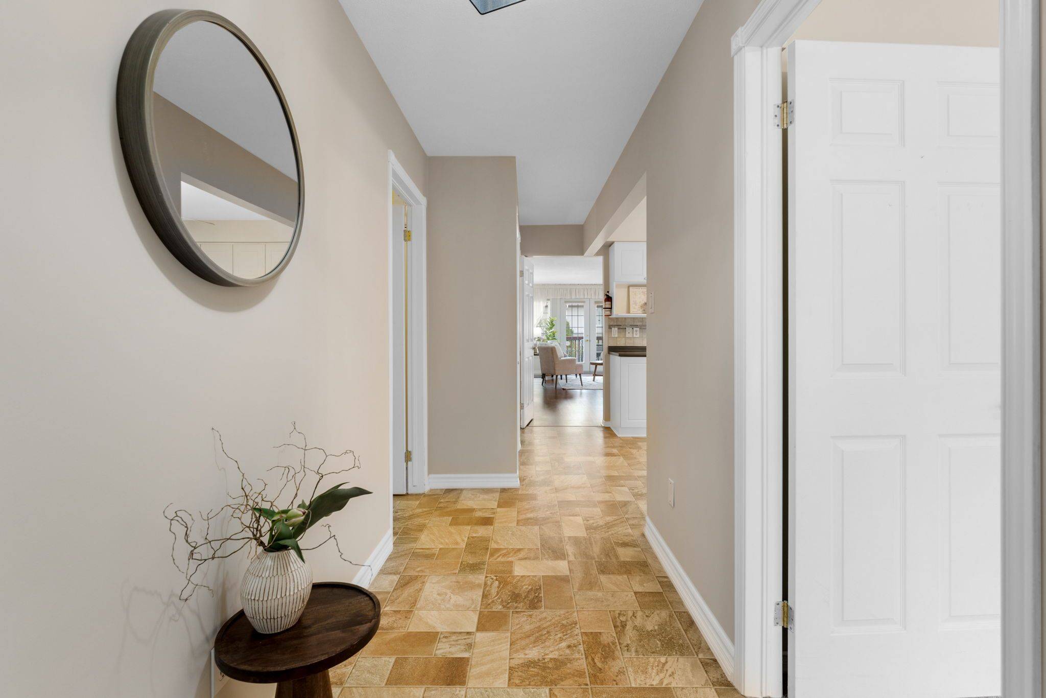 West Lincoln, ON L0R 2A0,6 Village DR
