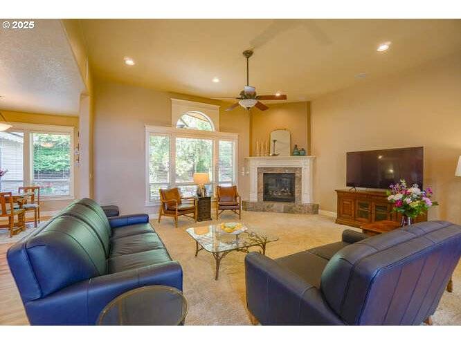 Washougal, WA 98671,171 N X ST