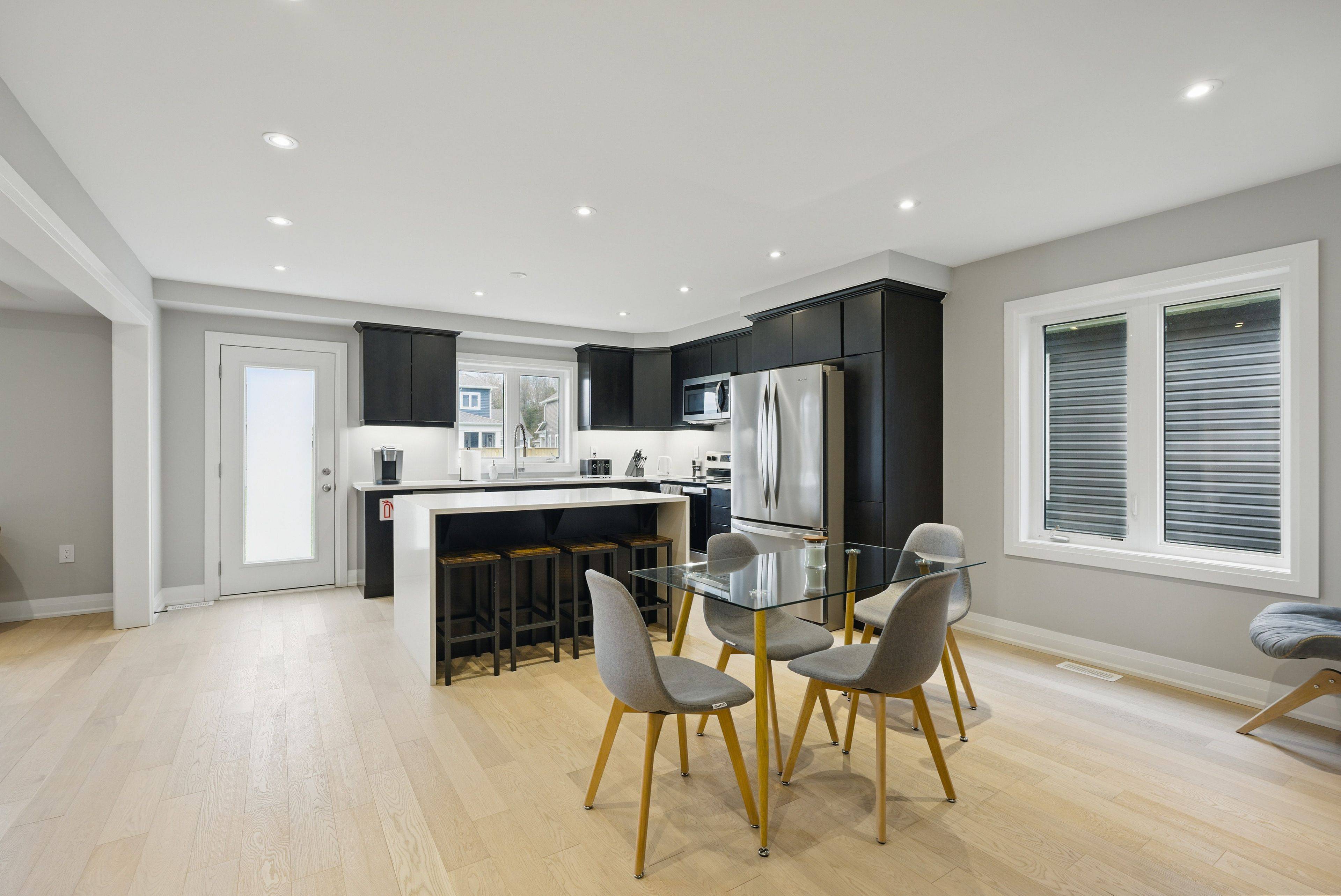 Bracebridge, ON P1L 0N4,21 Chambery ST