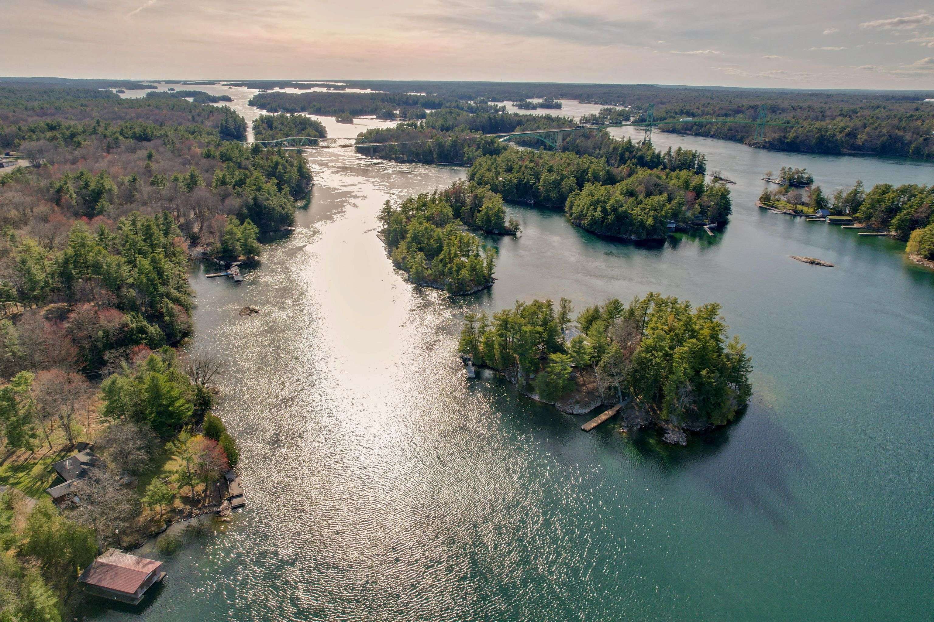 Frontenac Islands, ON K0E 1L0,112 Shady LN