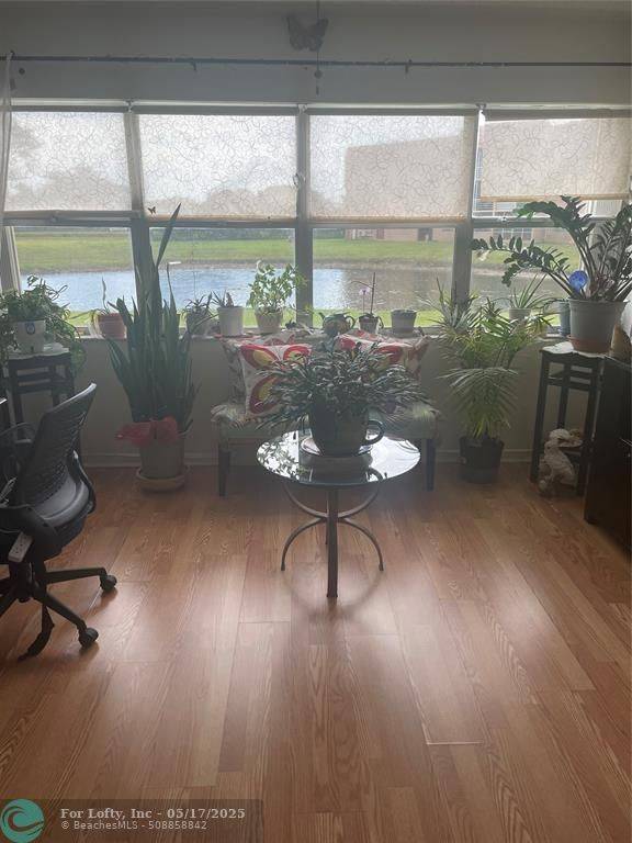 Sunrise, FL 33322,9881 Sunrise Lakes Blvd  #106