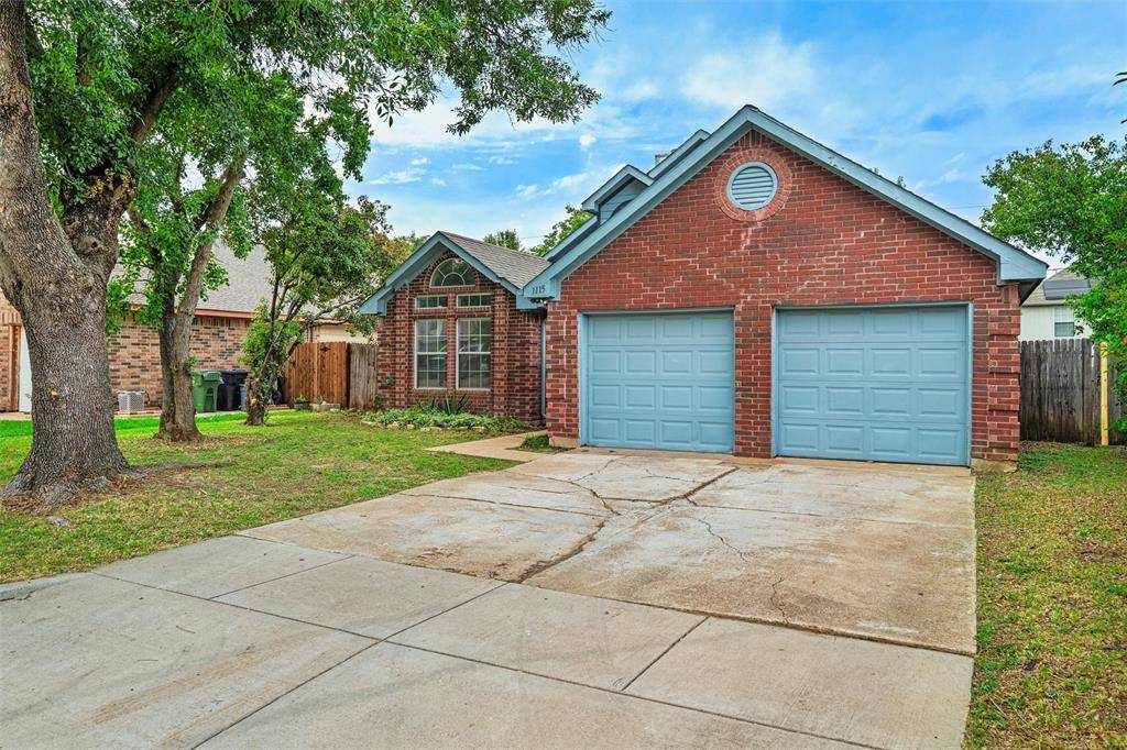 Arlington, TX 76001,1115 Cherrytree Drive