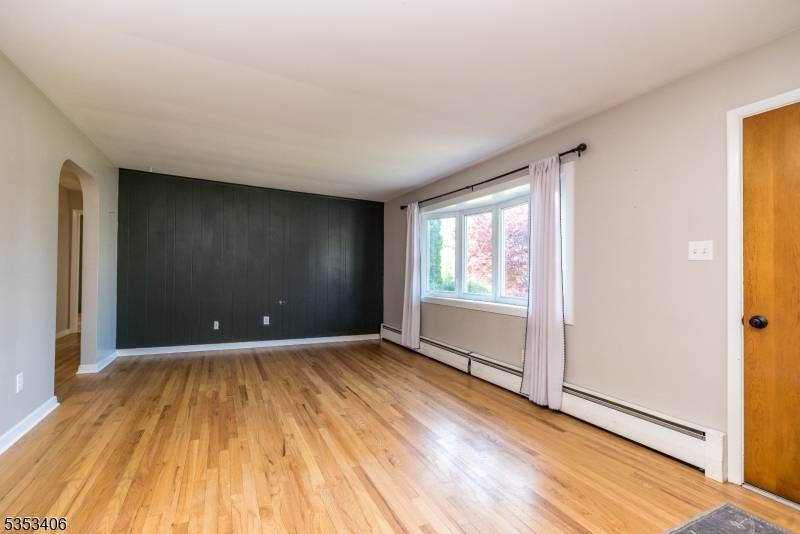 Alpha Boro, NJ 08865,227 Ellen St