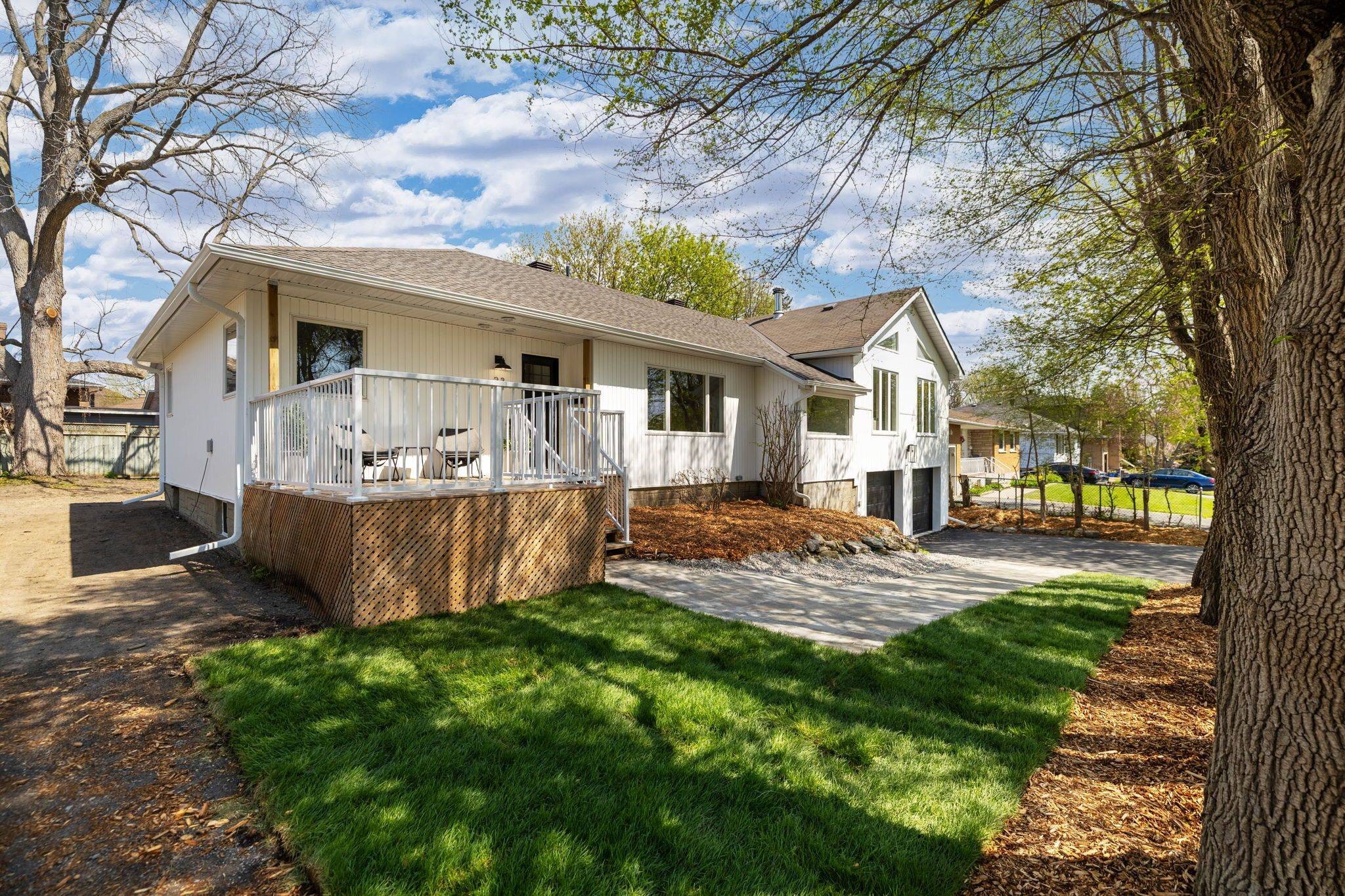 Meadowlands - Crestview And Area, ON K2G 2P3,23 Harris PL