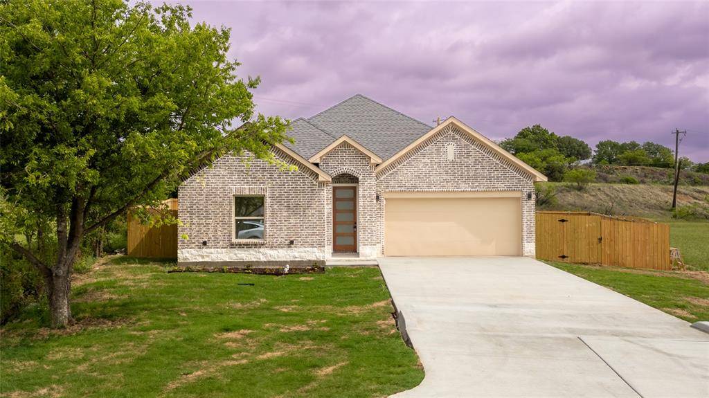 Runaway Bay, TX 76426,518 Dolphin Terrace