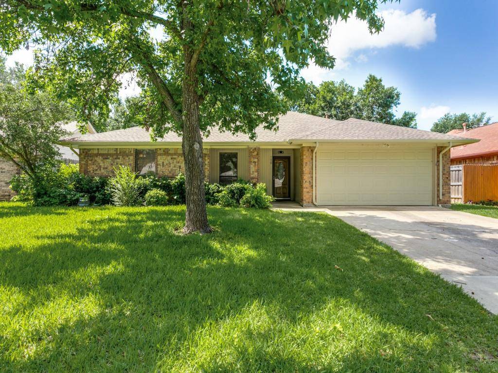 Grapevine, TX 76051,710 Lakewood Lane