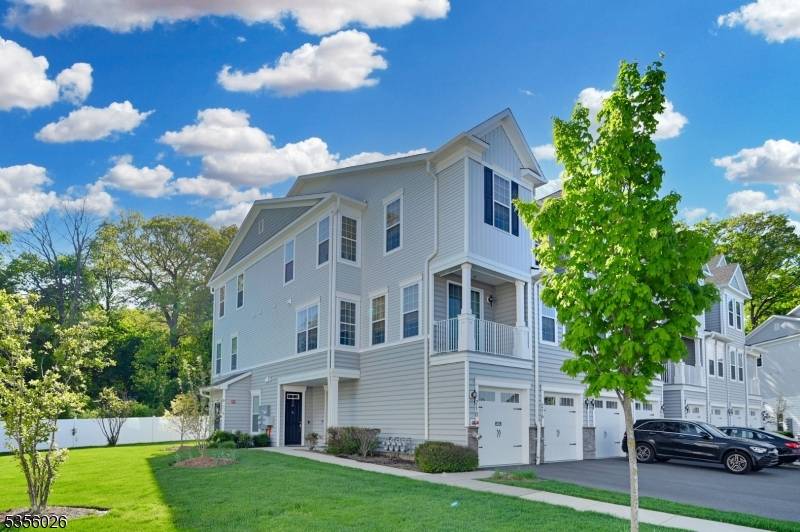 Cedar Grove Twp., NJ 07009,218 Aspen Dr