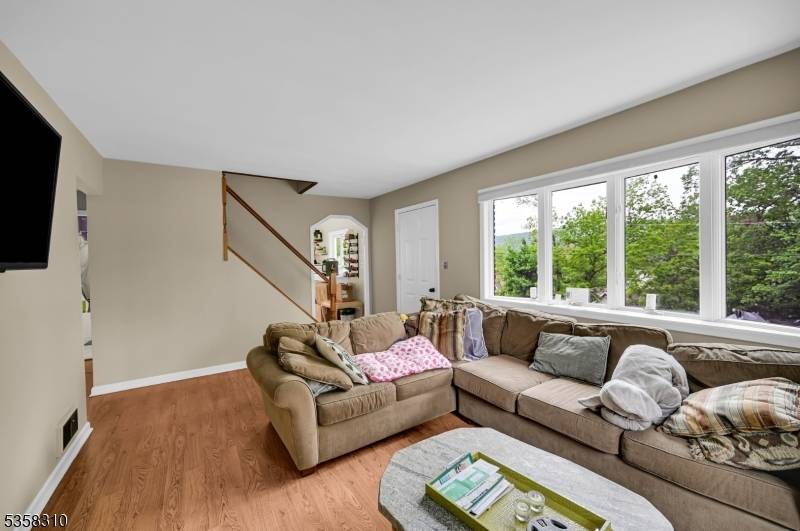 West Milford Twp., NJ 07421,104 Lake Park Ter