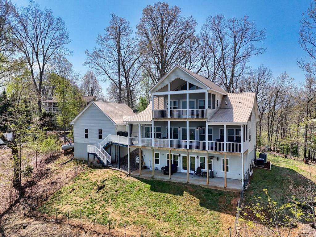Blairsville, GA 30512,115 Wilson Mountain Summit