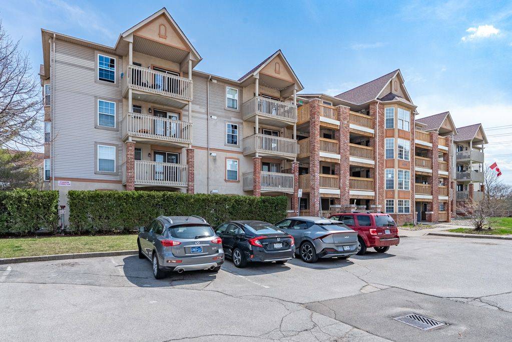 Burlington, ON L7M 4M2,4005 Kilmer DR E #204