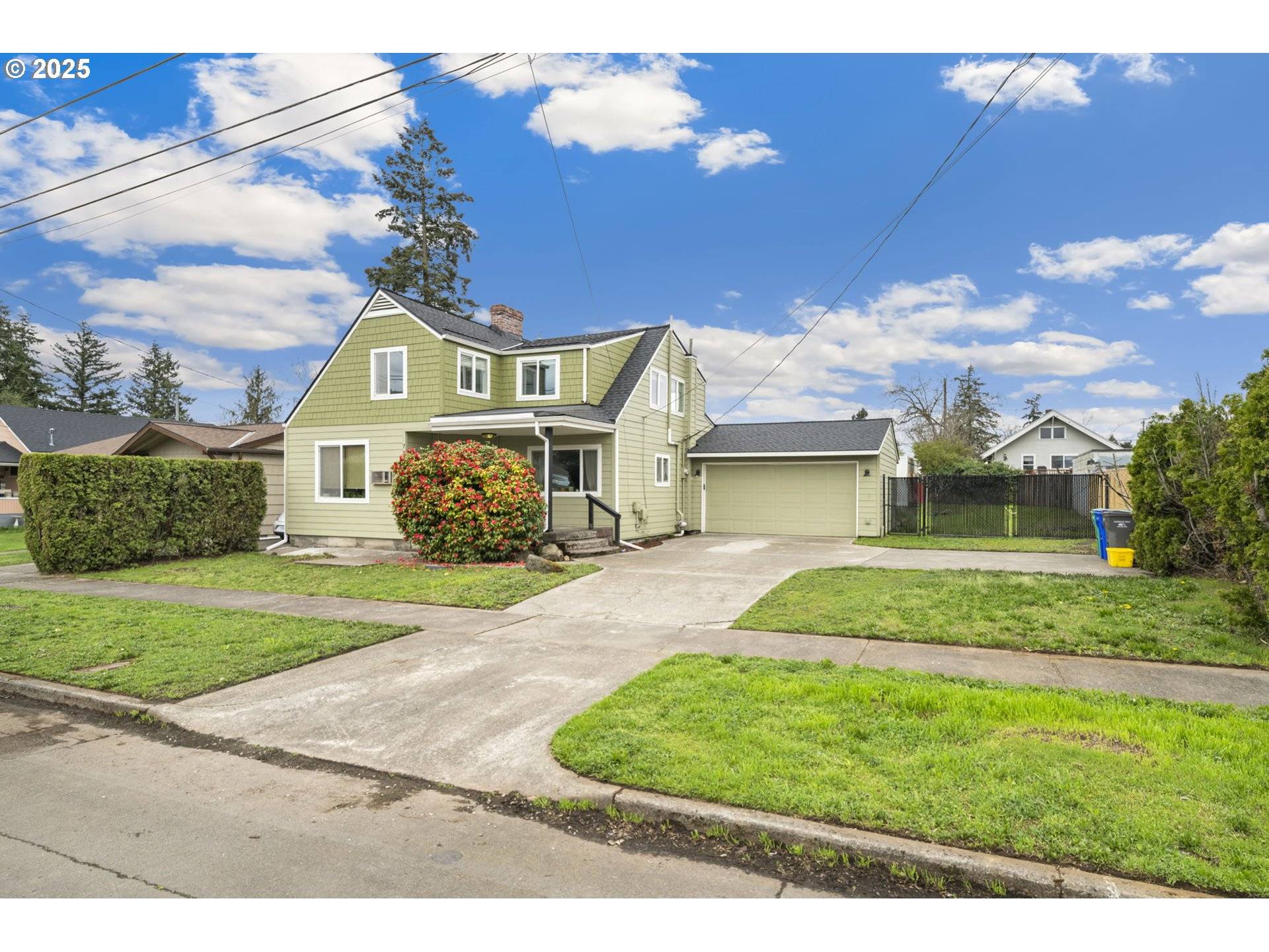 Portland, OR 97266,7203 SE 84TH AVE