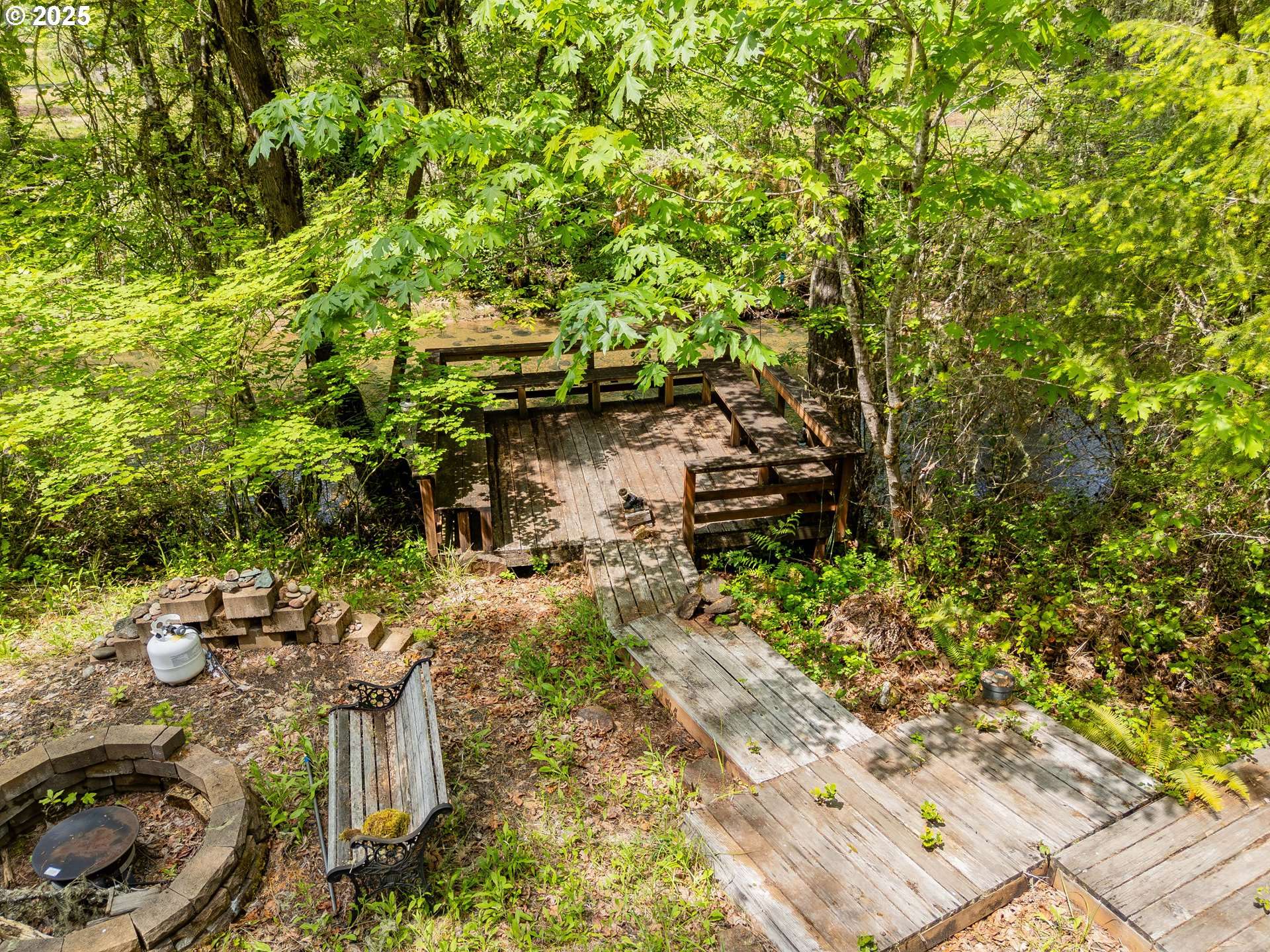 400 NEWBRIDGE RD, Glide, OR 97443