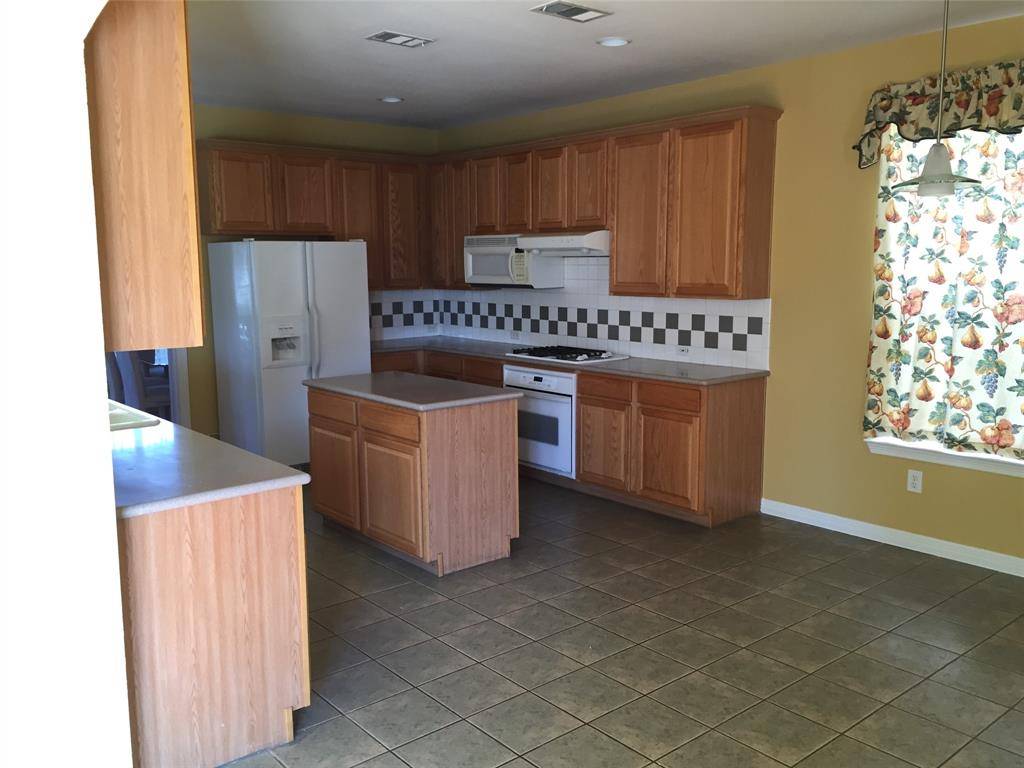 Plano, TX 75024,4548 Oak Shores Drive