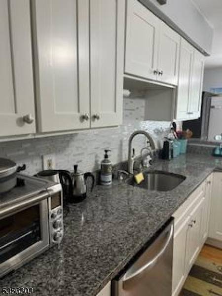 Hamburg Boro, NJ 07419,21 Winding Brook Rd