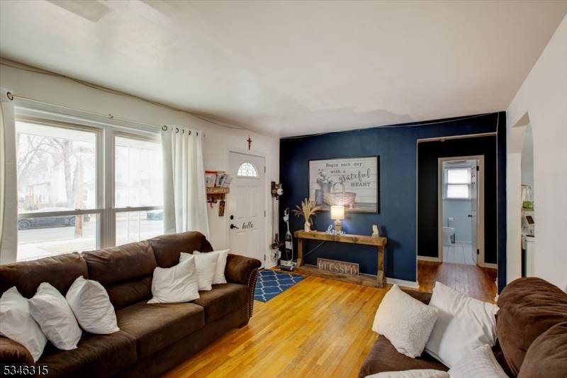 Clifton City, NJ 07014,17 Princeton St