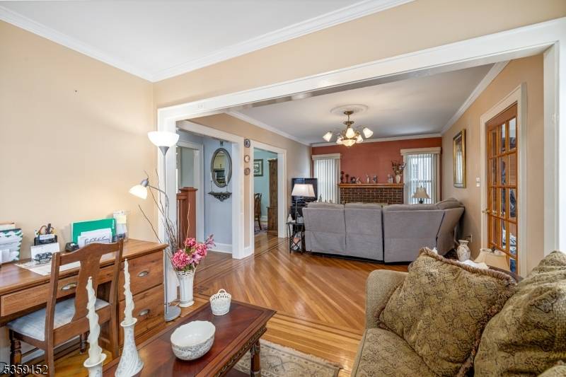Elizabeth City, NJ 07208,756-758 Cleveland Ave