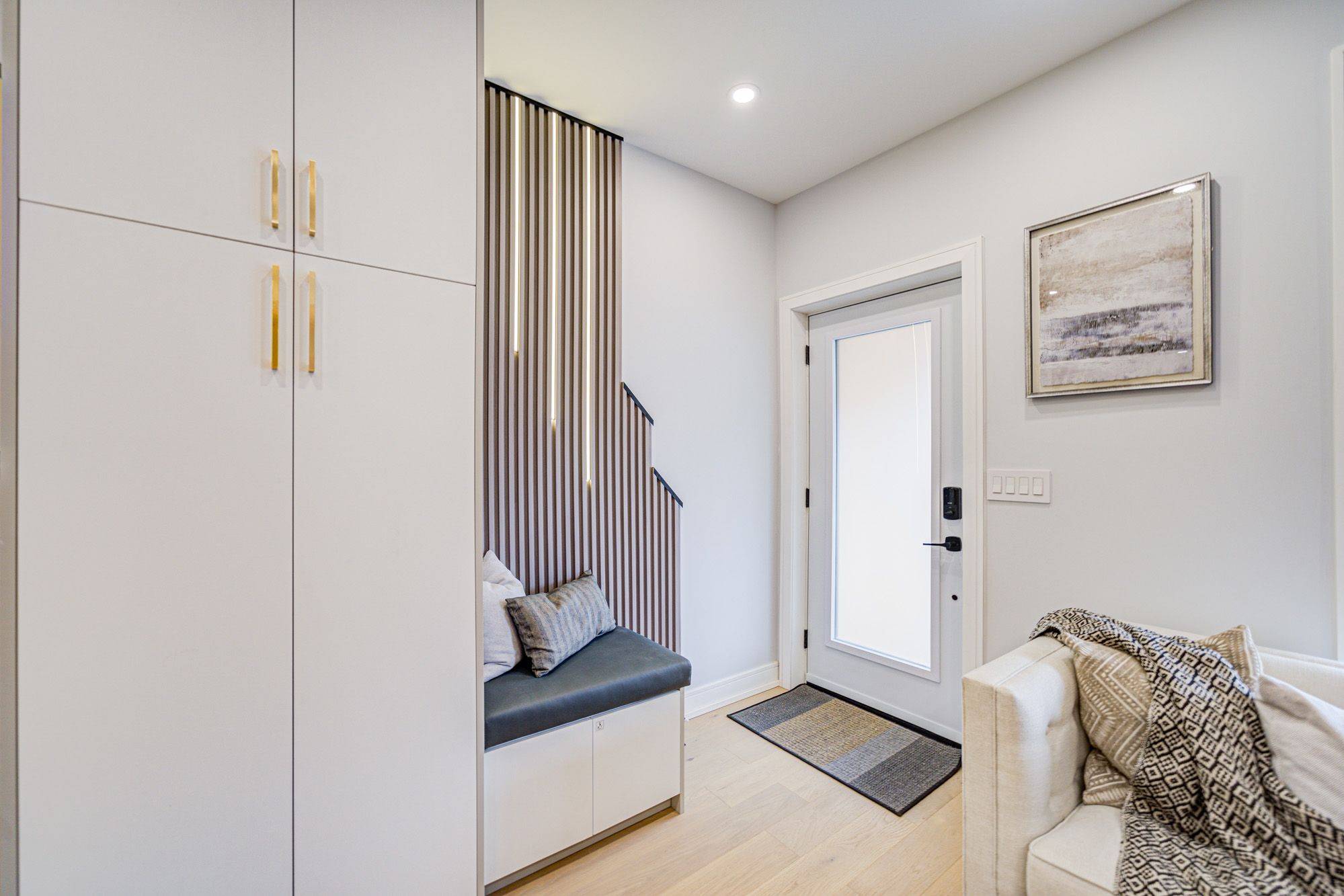 Toronto E03, ON M4K 3S7,770 Pape AVE