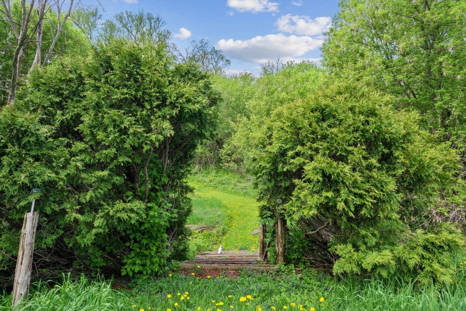 Caledon, ON L7C 2B7,12668 Hurontario ST