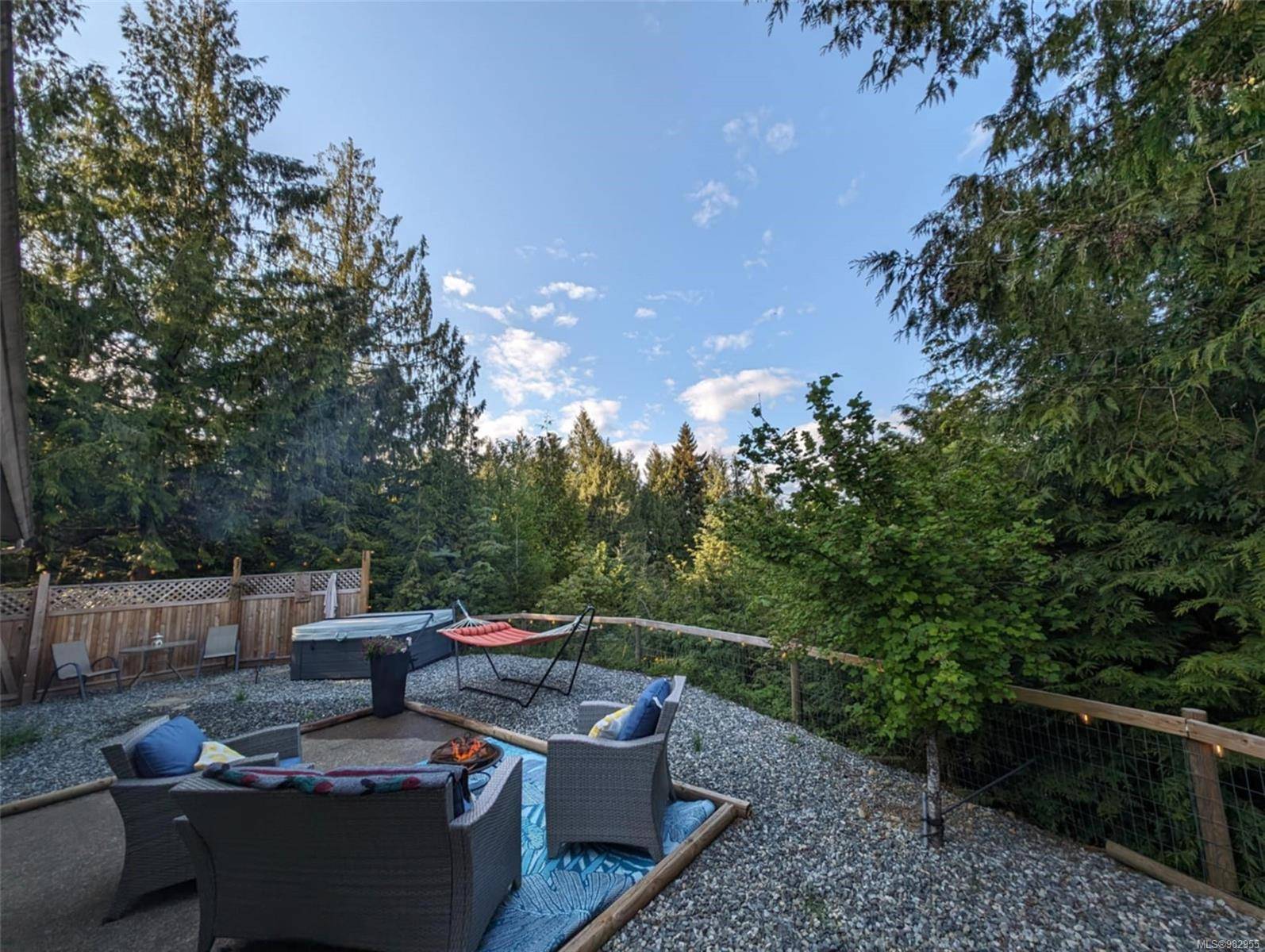 Qualicum Beach, BC V9K 2S3,1631 Lewis Lane