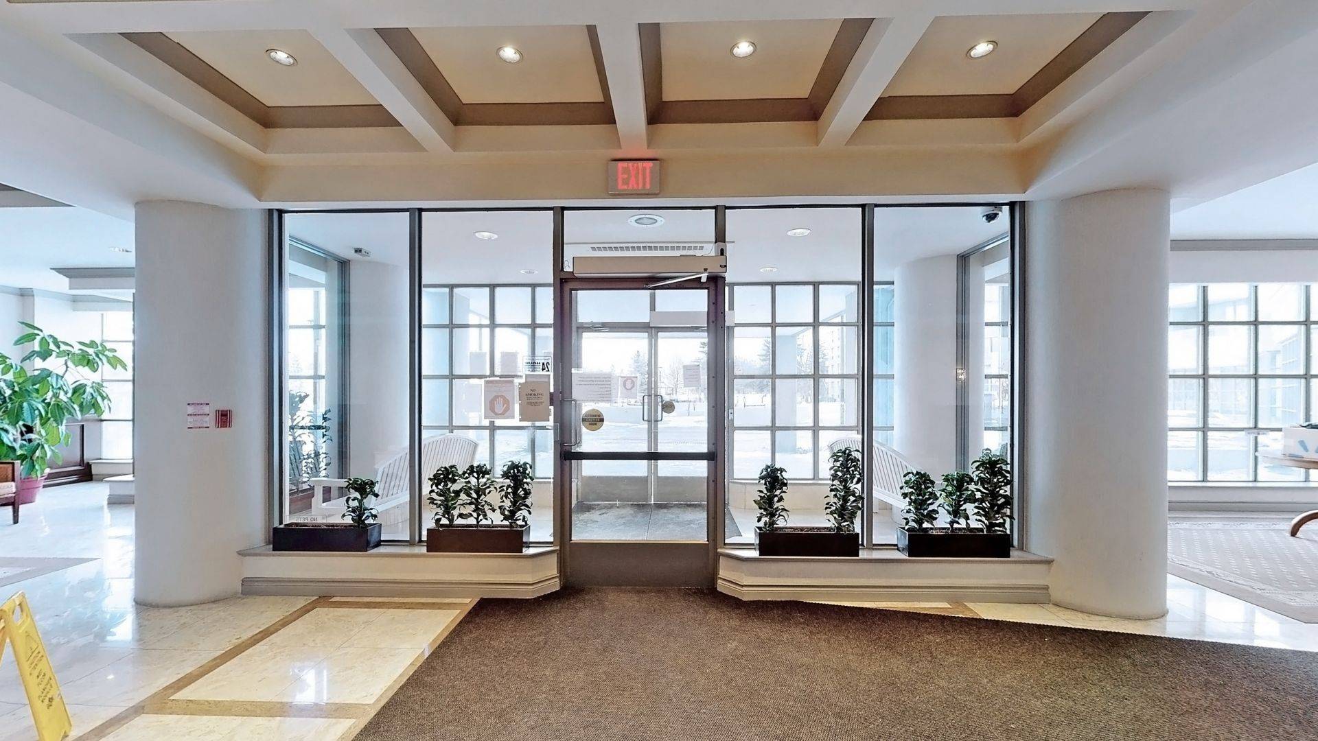 Vaughan, ON L4J 7Z9,7 Townsgate DR #1408