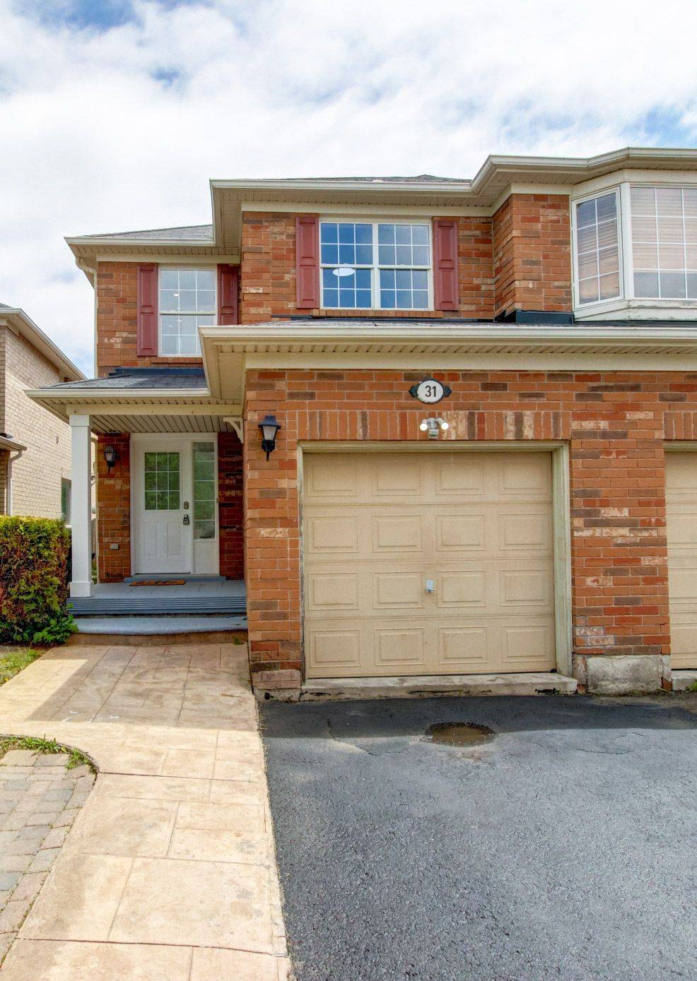 Brampton, ON L6X 4Z2,31 Garibaldi DR