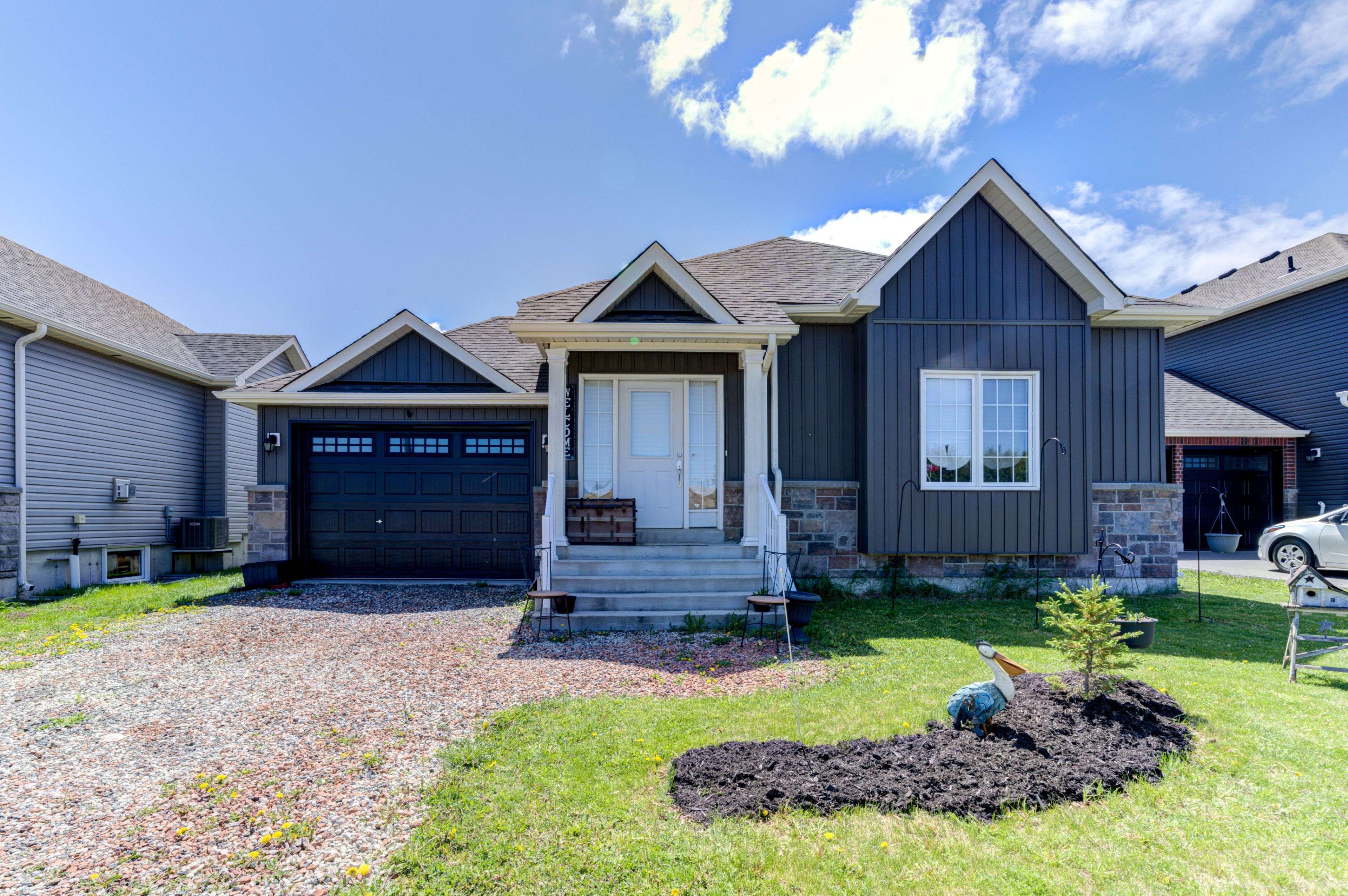 Springwater, ON L0L 1P0,5 Beverly ST