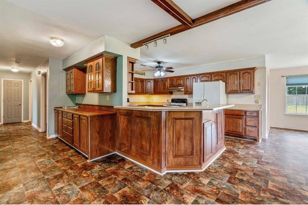 Paris, TX 75462,1100 County Road 12200