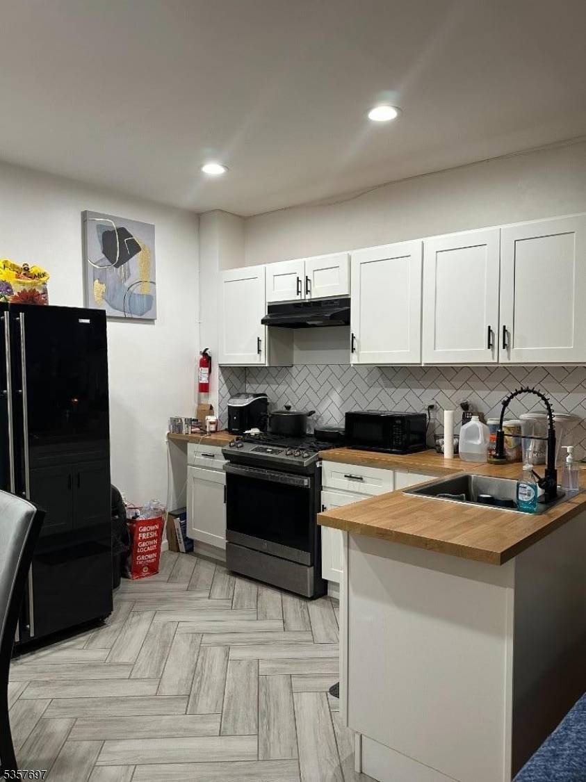 Newark City, NJ 07107,57 N 7Th St