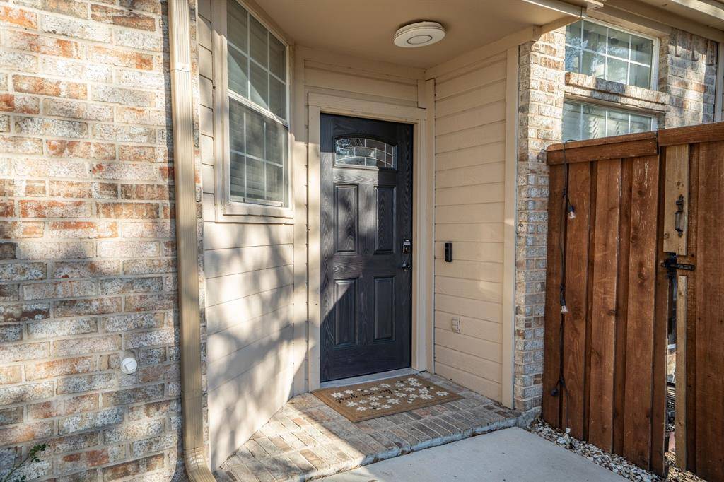 Lewisville, TX 75067,940 Golden Grove Drive