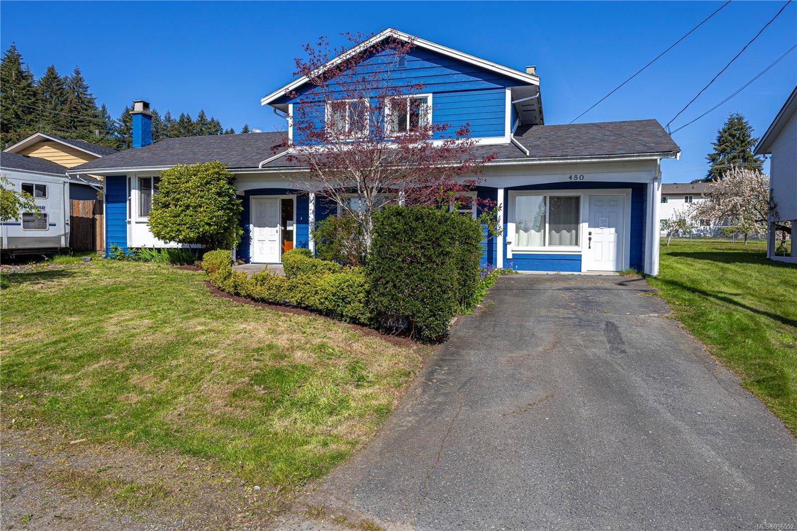 Ladysmith, BC V9G 1A1,480 ROOT St